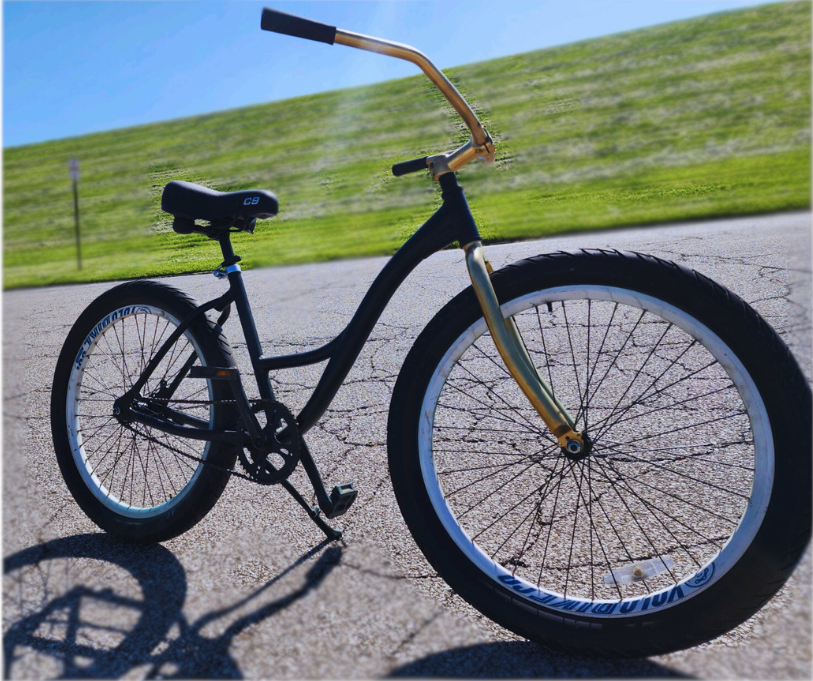 YOLO - 3" Fat Tire Beach Cruiser (Fully Refurbuished)